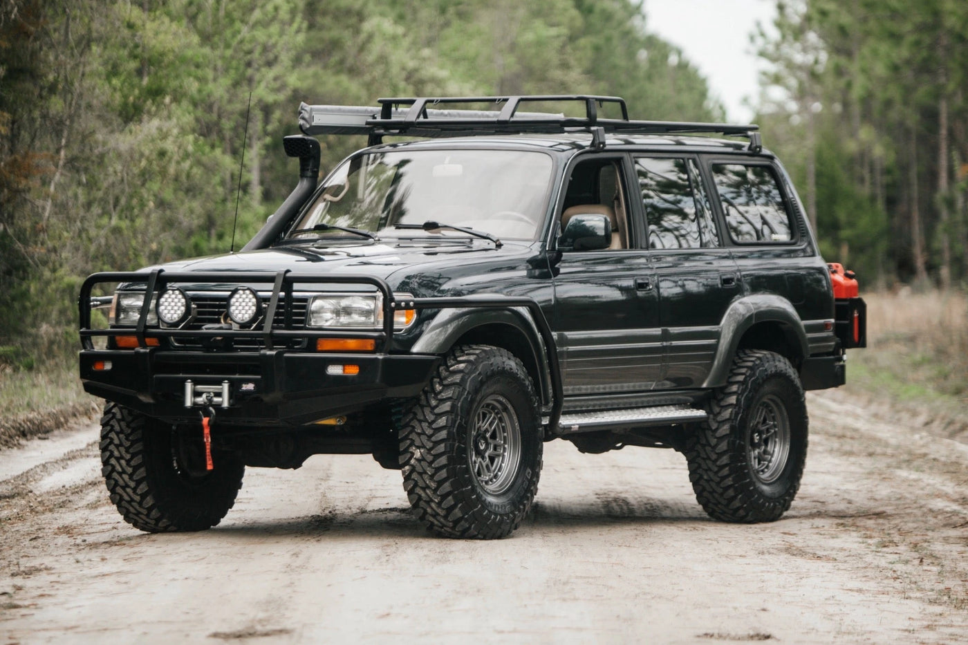 LX450 (1995-1997)
